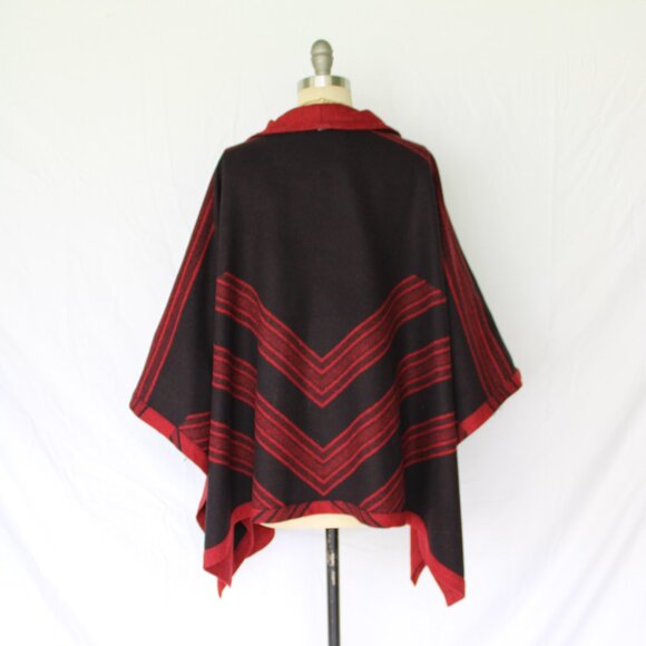SOLD Pendleton wool jacket Aztec coat poncho Cloak Southwestern cape wrap - Picture 4 of 12